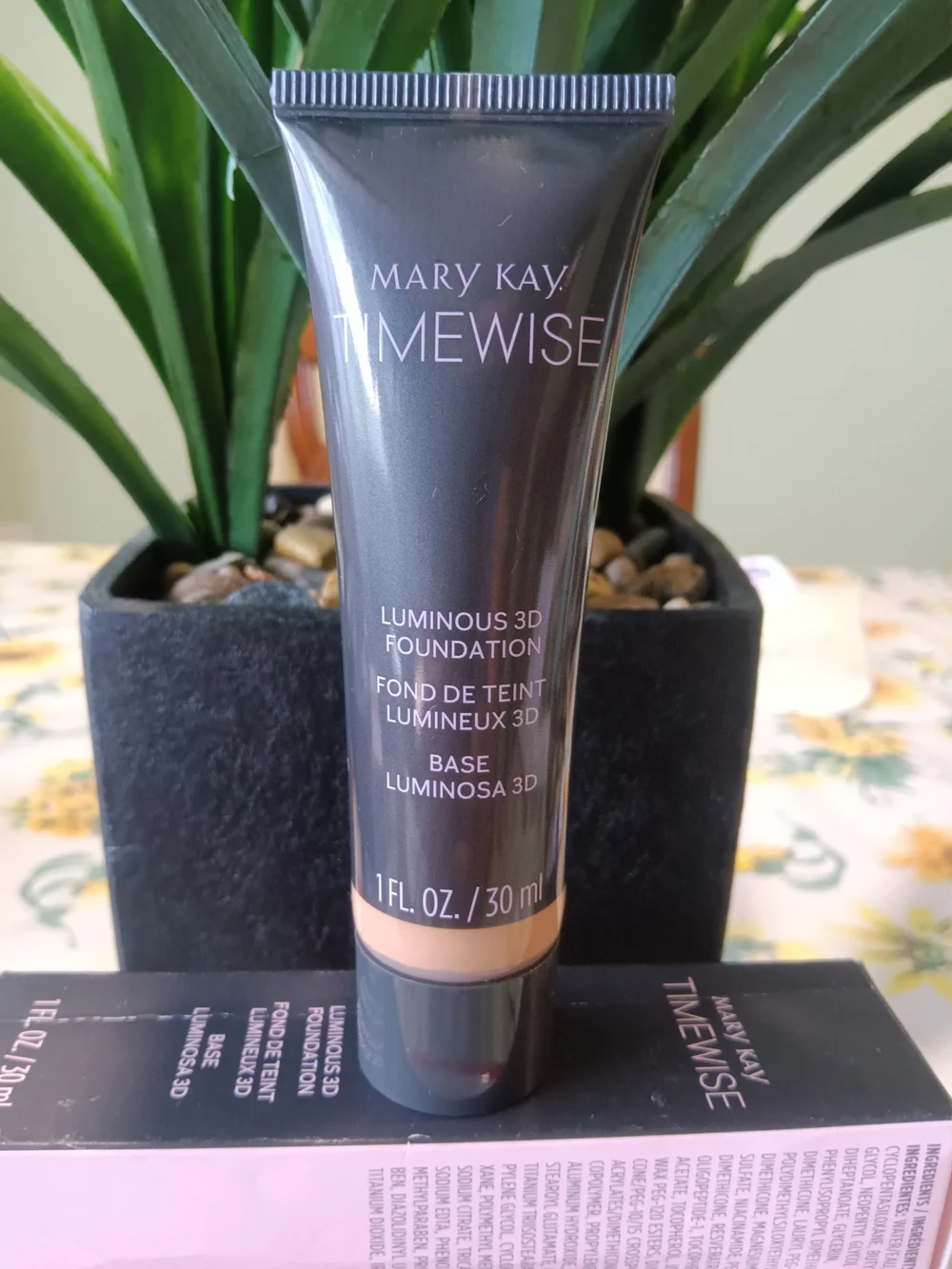 Mary Kay TimeWise Luminous 3D Foundation - Warm Beige